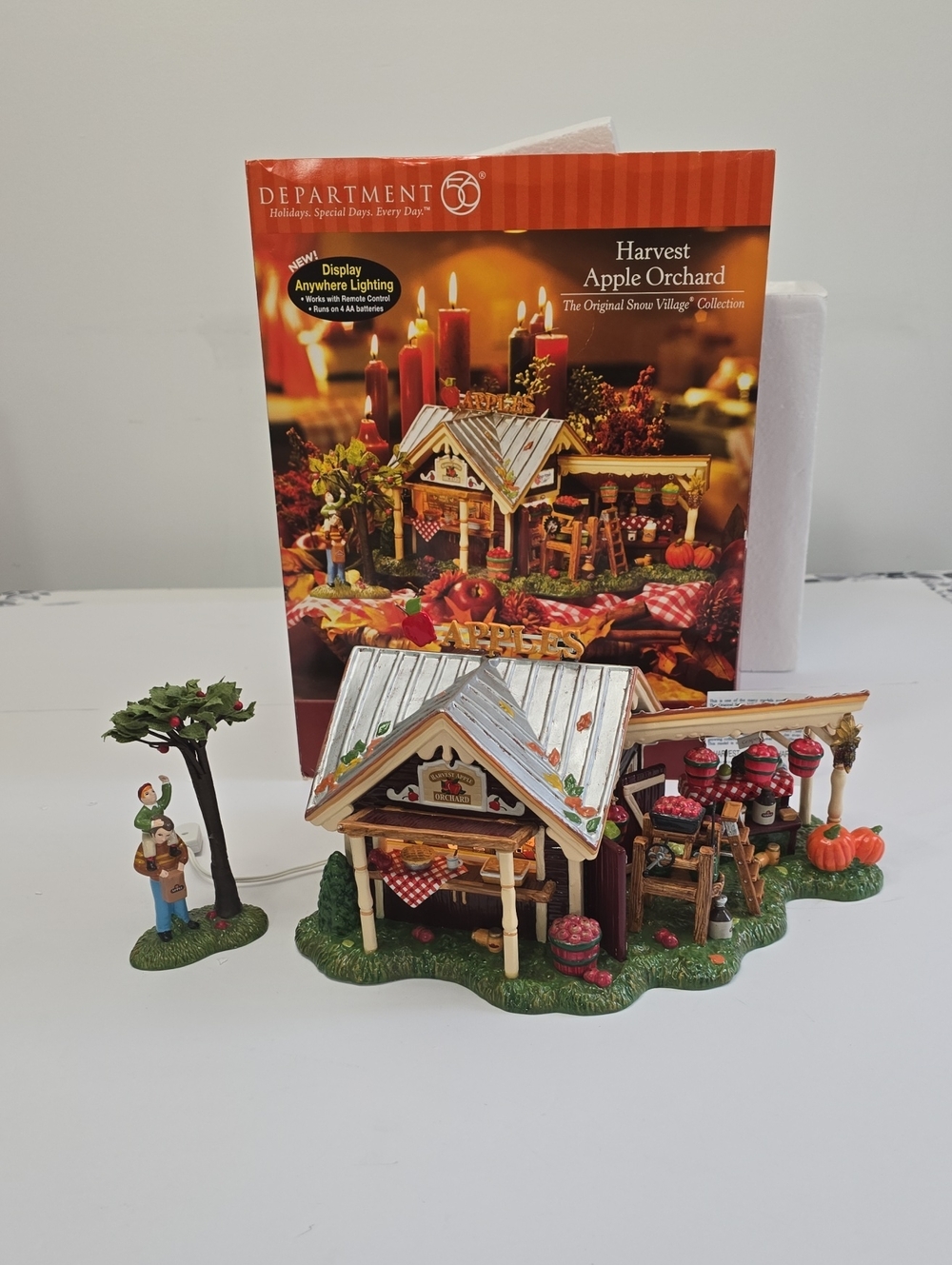 Department 56 Harvest Apple Orchard Fall Display Set Complete 2005 Lights Up